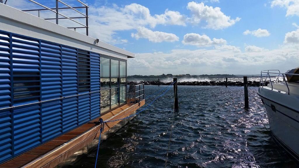 Hausboot Fjordblik Hotel Kollund Osterskov Bagian luar foto